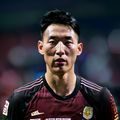 华体会体育首席体育分析师陈明远，曾任职于国内顶级体育媒体，专注足球数据分析十余年，表情专注自信